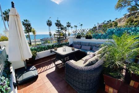 Apartamento En Primera Linea De Playa Nerja Ngoại thất bức ảnh